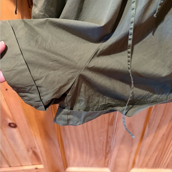 J. Crew Cotton poplin tie-sleeve button-front romper women’s M - Picture 5 of 14